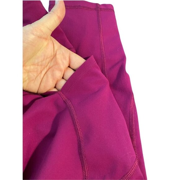 Victoria's Secret Size medium athletic pants/leggings - Picture 4 of 4